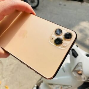 iPhone 11 pro max chez Mr solde