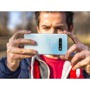 Samsung Galaxy S10 Plus chez Mr Solde
