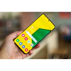 Samsung Galaxy S20 plus chez Mr Solde