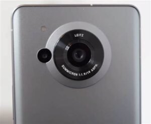 Sharp Aquos R7 chez Mr Solde Cameroun