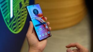 Motorola Edge Plus (2023)chez Mr Solde Cameroun