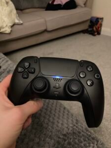 Manette sans fil DualShock 4 de Sony PlayStation 4 chez Mr Solde Cameroun